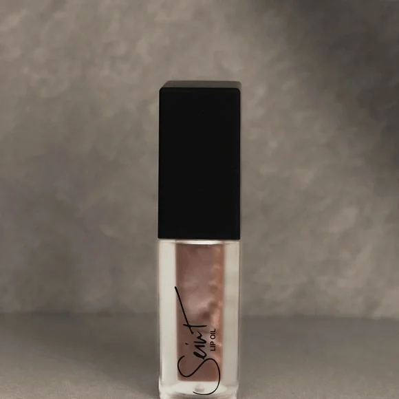 Salted Caramel Lip Oil - Picture 3 of 4